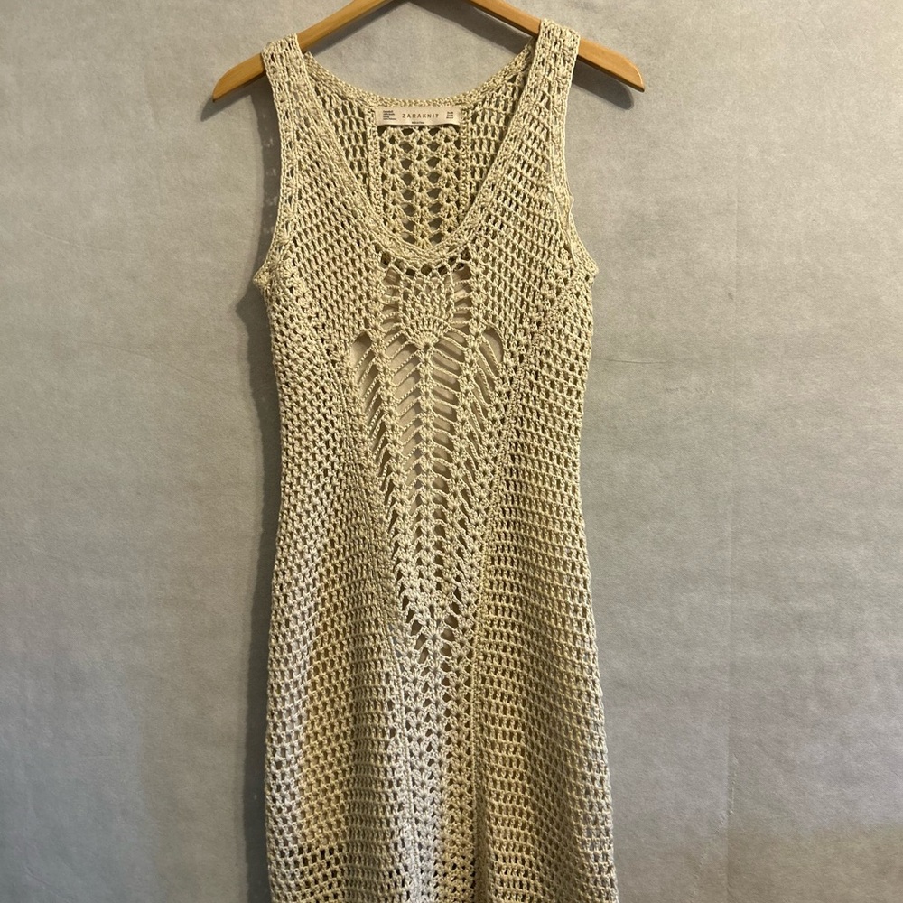 Zara knit crochet sleeveless beach resort wear mini femenine dress SZ M tan boho